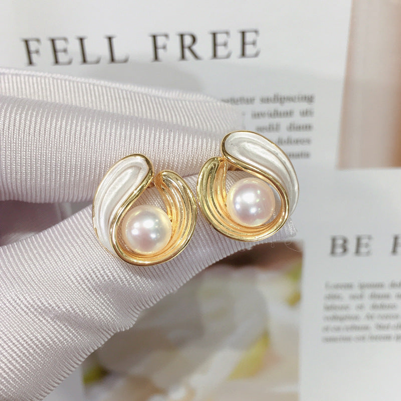 67 Natural freshwater pearl earrings Fashionable and simple earrings High-quality jewelry Elegant ladies' gift