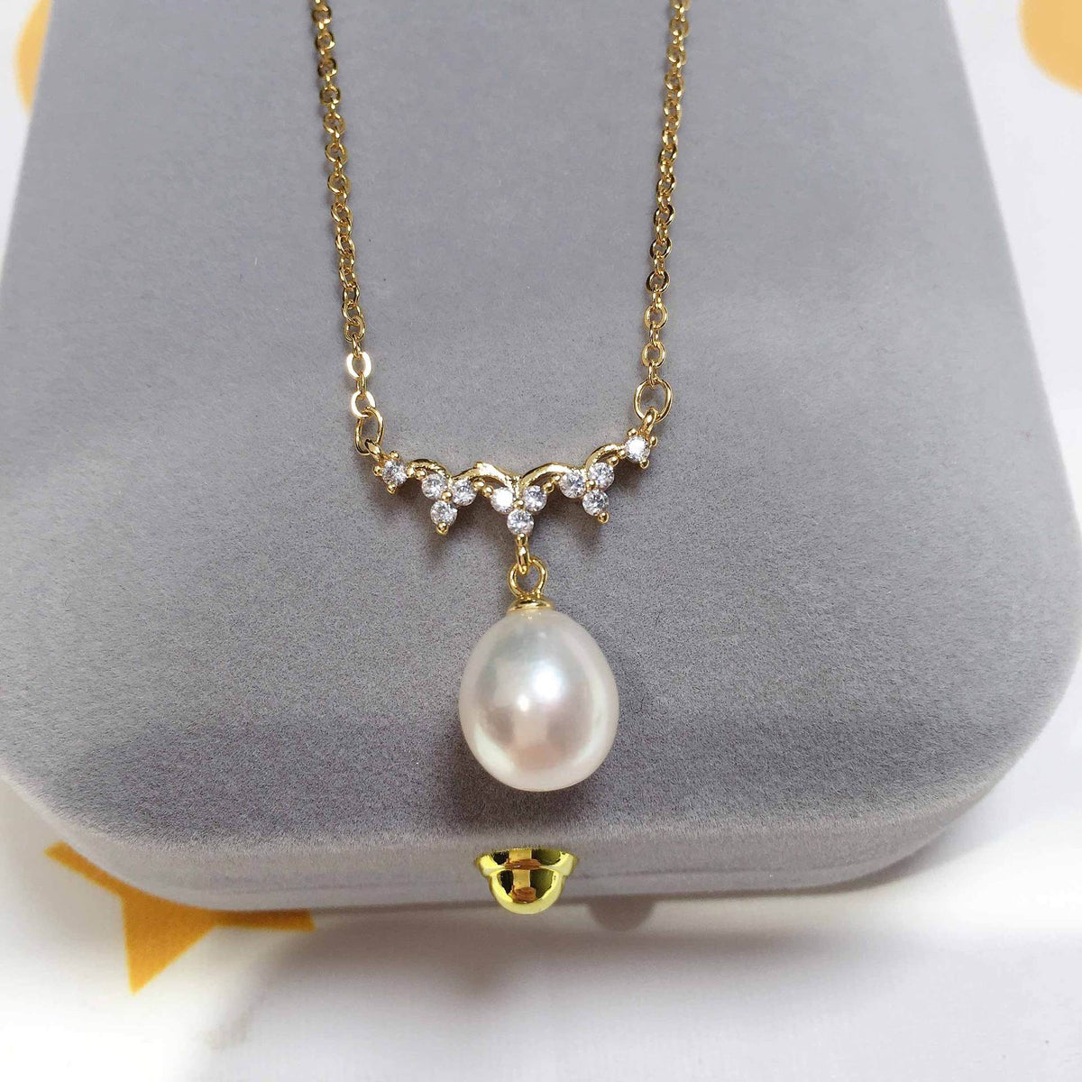 57 Natural Freshwater Pearl Pendant Wave Collarbone Chain Fashionable Micro-Inlaid Zircon Necklace
