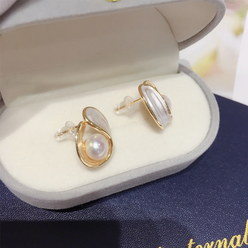 67 Natural freshwater pearl earrings Fashionable and simple earrings High-quality jewelry Elegant ladies' gift