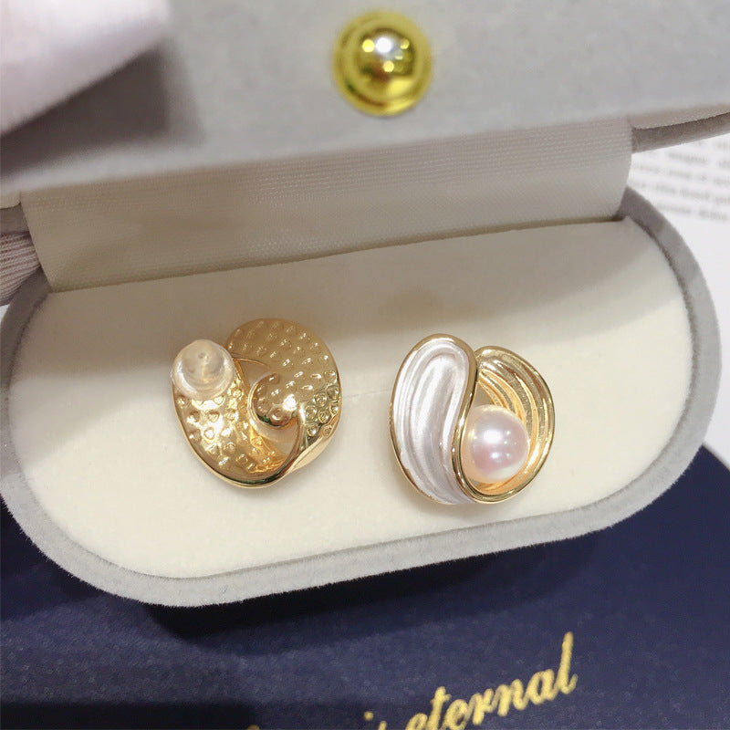 67 Natural freshwater pearl earrings Fashionable and simple earrings High-quality jewelry Elegant ladies' gift