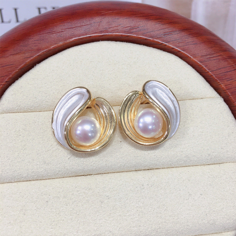 67 Natural freshwater pearl earrings Fashionable and simple earrings High-quality jewelry Elegant ladies' gift