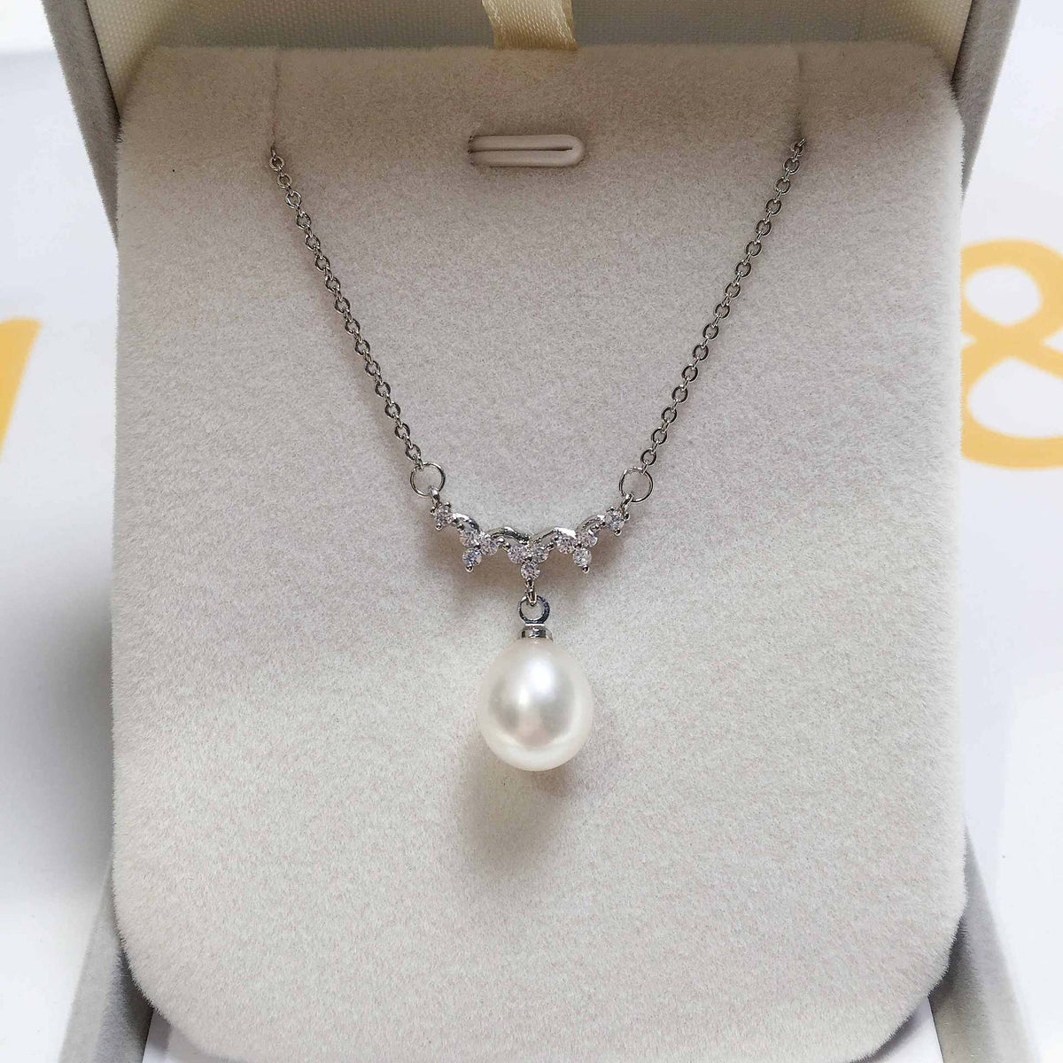 57 Natural Freshwater Pearl Pendant Wave Collarbone Chain Fashionable Micro-Inlaid Zircon Necklace