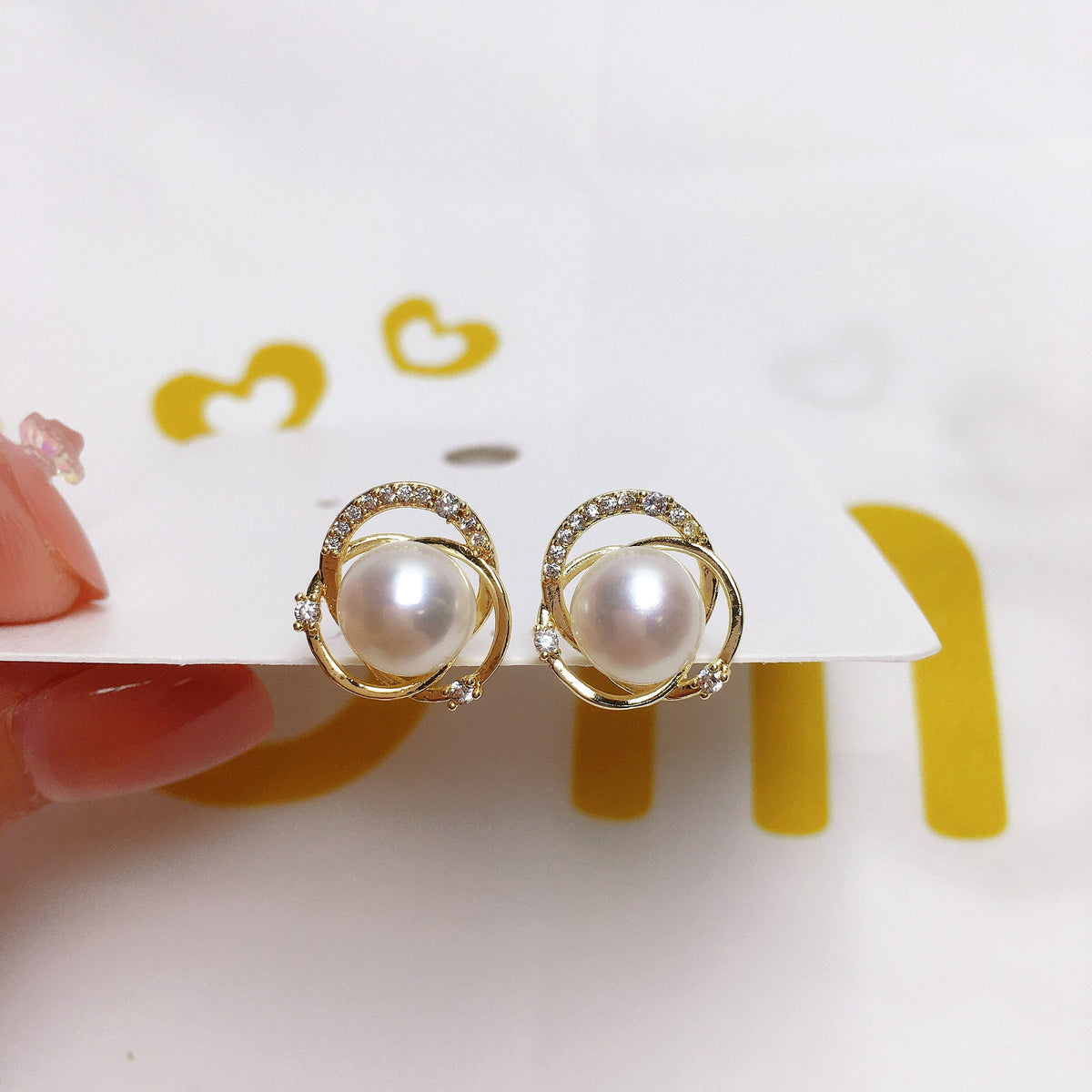 72 Natural freshwater pearl earrings Exquisite and fashionable pearl earrings High-quality and elegant women's earrings