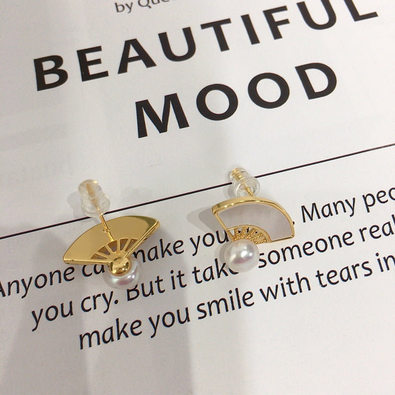 75 Natural freshwater pearl earrings Natural seashell fan-shaped pearl earrings Fashionable ladies' jewelry
