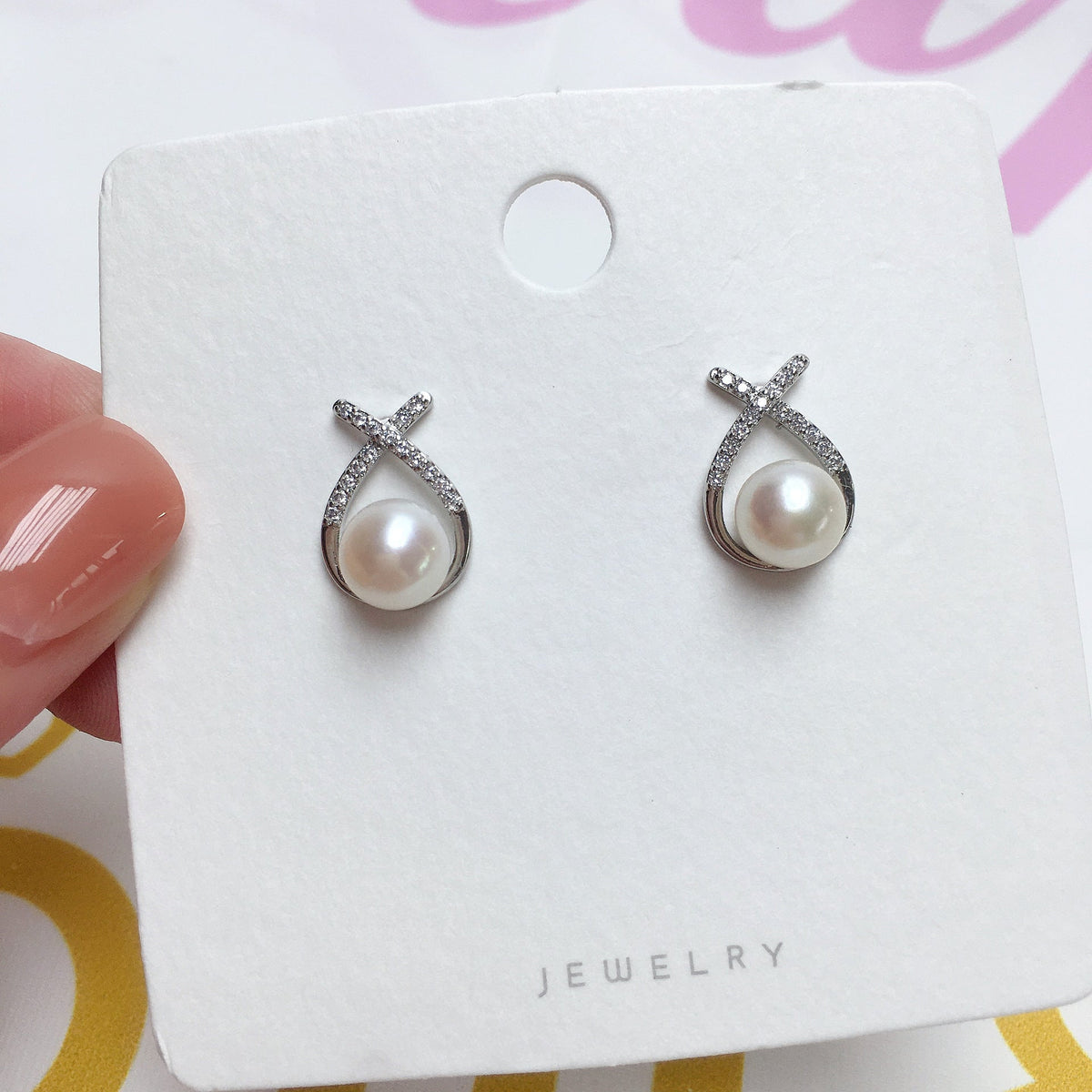 68 Natural freshwater pearl earrings Hot selling styles Fashionable and versatile earrings Popular high-quality jewelry