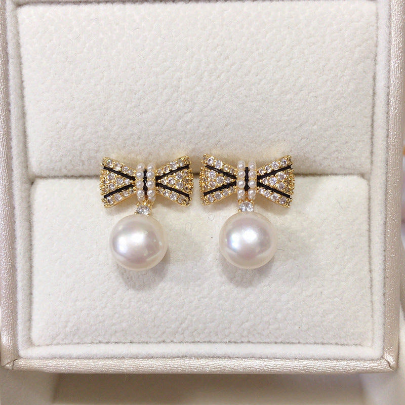95 Natural Freshwater Pearl Earrings for Women, Light Luxury High-End Micro-Inlaid Zircon Bow Pearl Earrings