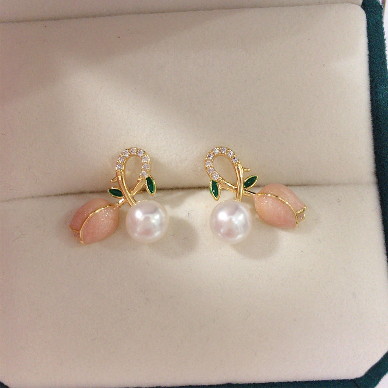 62 Natural freshwater pearl earrings Fashionable and versatile women's earrings Pink tulip small fresh earrings Sweet jewelry
