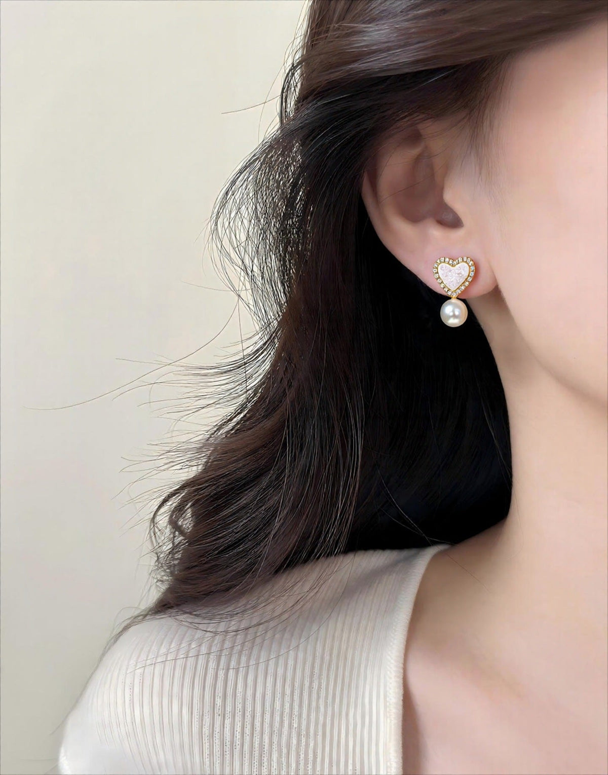 64 Natural freshwater pearl earrings Light pink ice crystal heart-shaped pearl earrings Sweet women's jewelry