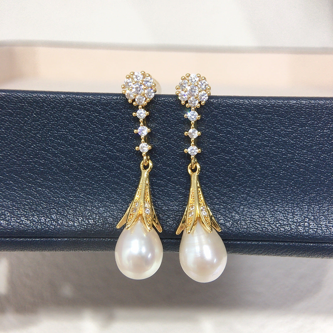 73 Natural freshwater pearl earrings Retro palace style Micro inlaid with zircon water droplet shaped pearl earrings